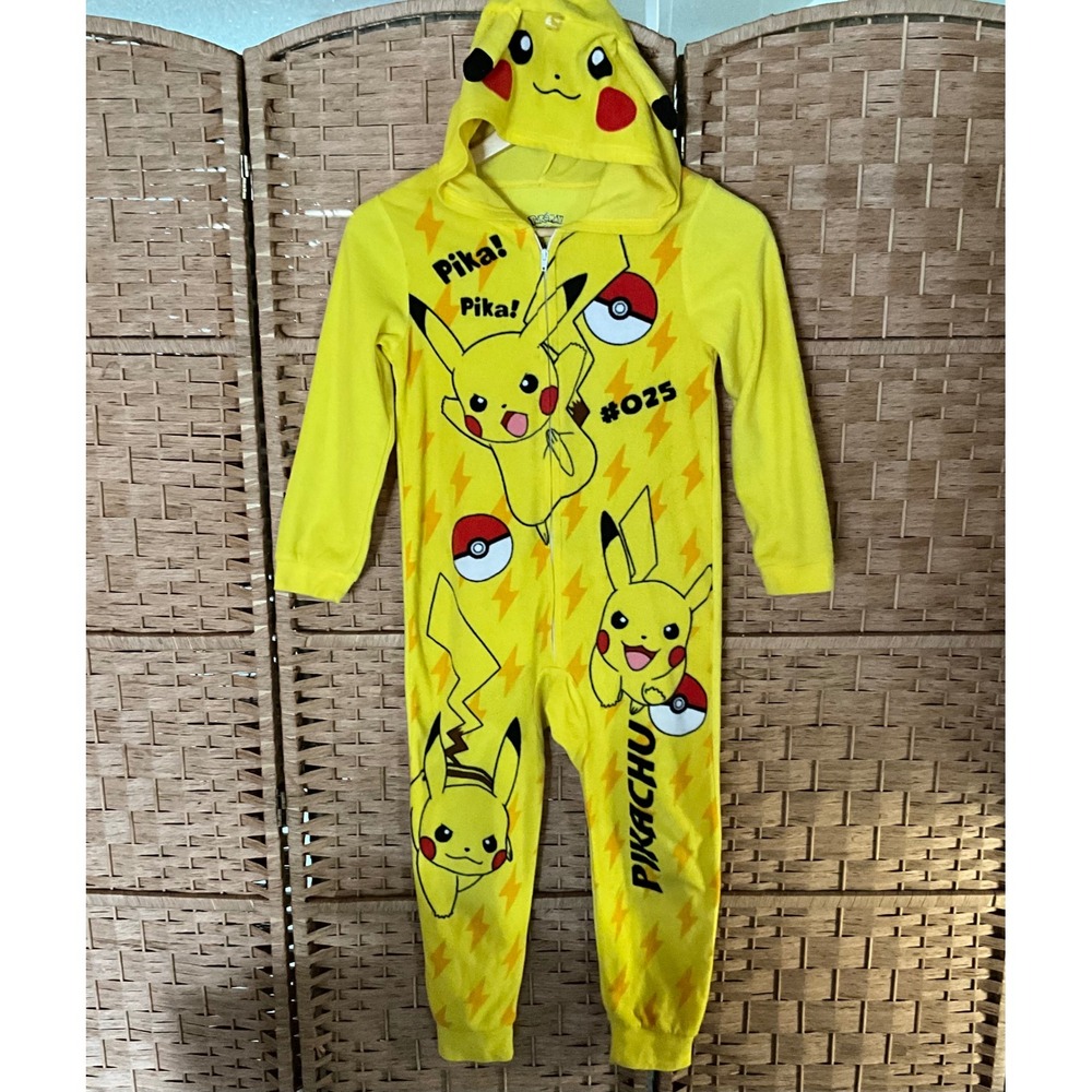 Pokemon‎ Pikachu Fleece One Piece Sleeper Pajamas Kids Size S (6/7) Halloween